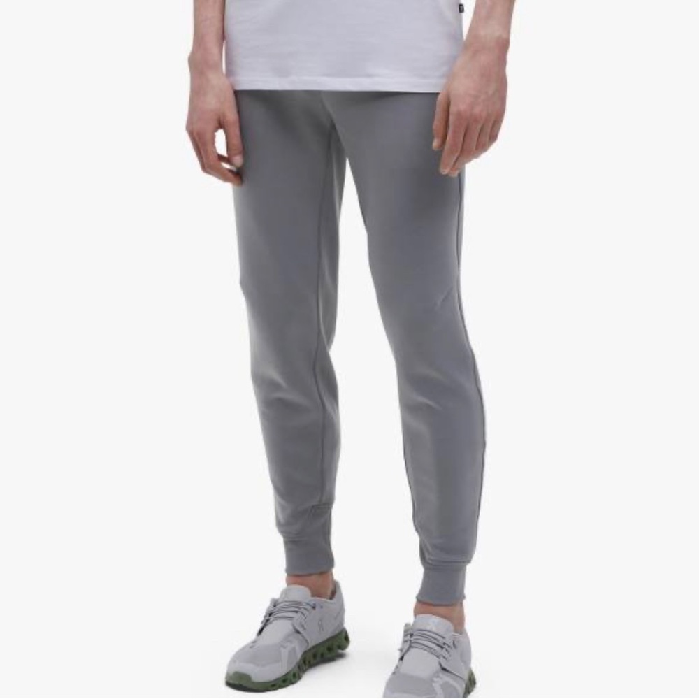 ON RUNNING Sweat Pants BRAND NEW